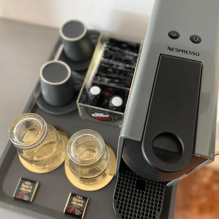 サレルノ Casa Castagna Bed & Breakfast エクステリア 写真
